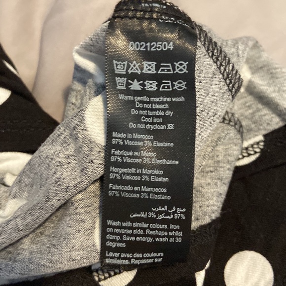 Women’s top, wake, new, by Avenue. - Picture 7 of 7